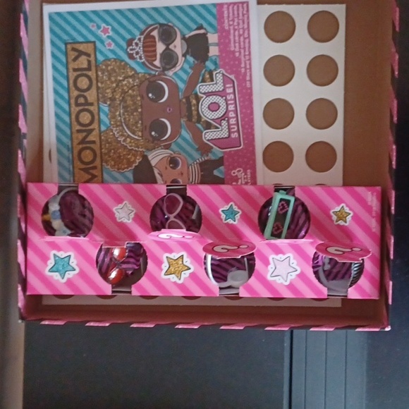 NWOT Monopoly L.O.L surprise for age 8+ - Picture 10 of 11